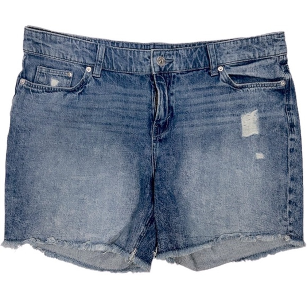 H&M Jean Shorts Size 16 Mid Wash Regular Waist  Distressed 5”Inseam Raw Hem
